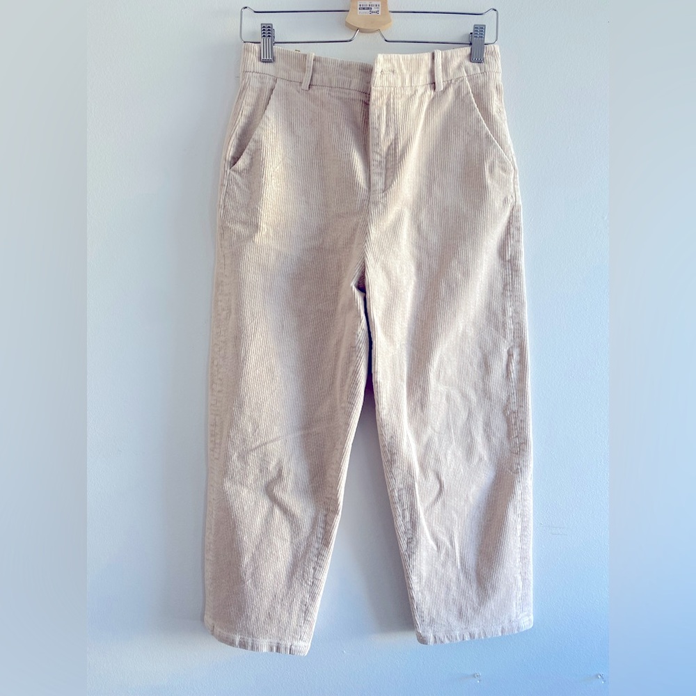 Cropped corduroy trousers